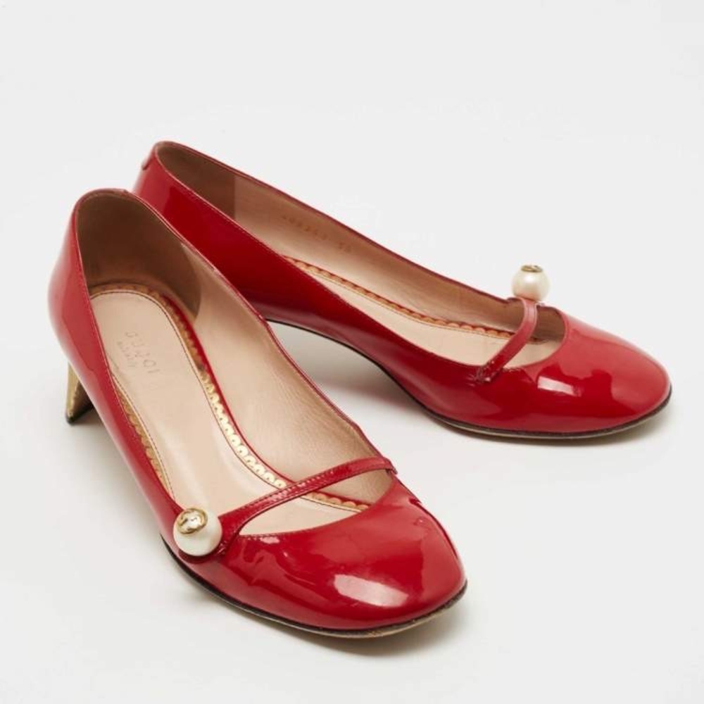GUCCI Vernice crystal hibiscus patent red Mary Jane heels, size 38 - Picture 6 of 10